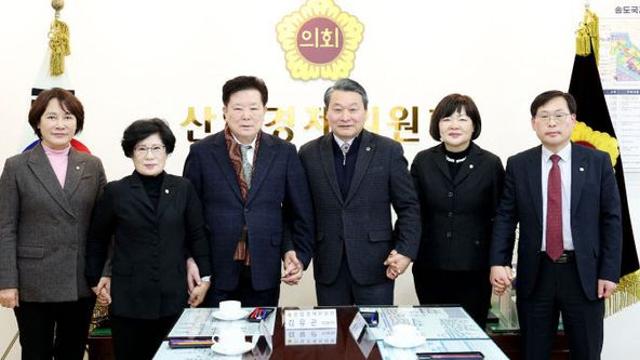 인천시의회, 지역상품 우선구매 관련 군·구의회 의장단과 차담회