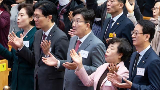 권성동 
