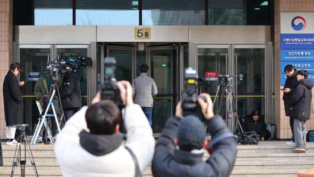 尹, 끝내 공수처 출석 요구 거부...체포영장 고심·26일 대응방안 결정