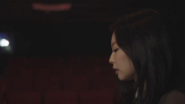 블랙핑크 제니, 내년 신보 예고 “내 삶의 챕터 풀어내”