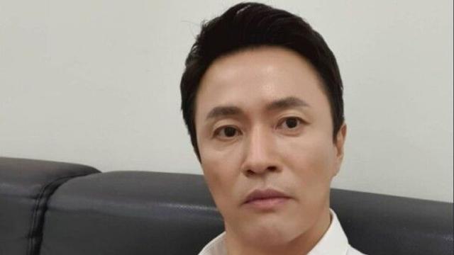 [스타&헬스] 김정민, 건강 악화로 공연 연기... 