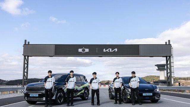 Dplus KIA, 2025 새 시즌 유니폼 공개