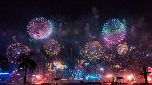 홍콩 빅토리아 하버에서 특별한 새해 카운트다운 펼쳐진다