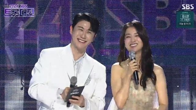 영탁, '2024 SBS 트롯대전' MC 출격 