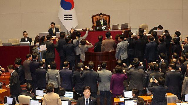 충청 여야 韓총리 탄핵에 