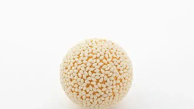 부품 수 900개를 자랑하는 프라모델.jpg..