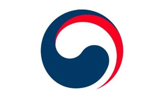 尹이름 적힌 주한대사 신임장도 괜찮을까…외교부 