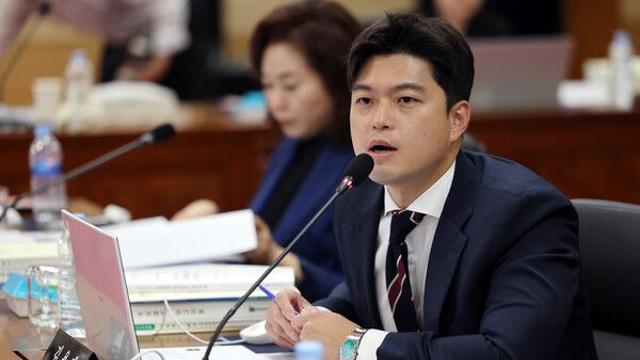 與 비대위원 김용태 “尹 ‘끝까지 싸울 것’ 메시지, 진영 간 충돌로 이어질까 우려…수사에 당당히 응해야”