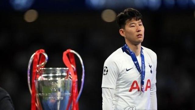 손흥민 핵폭탄급 이적 터지나? 'UCL 우승 7회' 이탈리아 최고 명문이 부른다!→