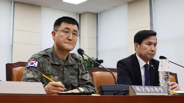 檢, '포고령 발령' 박안수·'국회 군투입' 지시 곽종근 구속기소