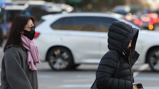 [오늘의 날씨] ‘뚝’ 떨어진 기온에 바람까지···일부 지역 비 또는 눈