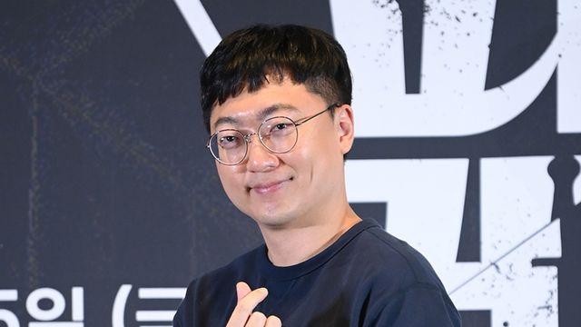 '월급 5000만원' 충주맨, 은퇴는 없다…초고속 팀장 승진