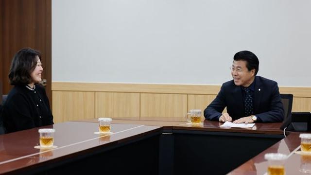 서강석 송파구청장, MZ직원과 새해맞이 ‘국밥’ 점심