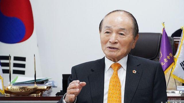[이기우가 만난 사람] 오명 국가원로회의 상임의장 “대한민국을 AI 강국으로…국가 싱크탱크 ‘원지원’의 지혜·경험 보탤 것”