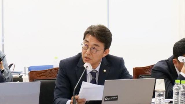 野, 尹 탄핵 사유 '내란죄' 철회에…