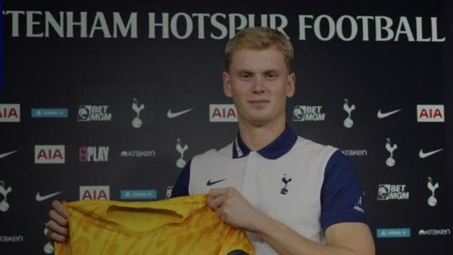 골키퍼 줄부상 토트넘, 22세 체코 수문장 킨스키 영입