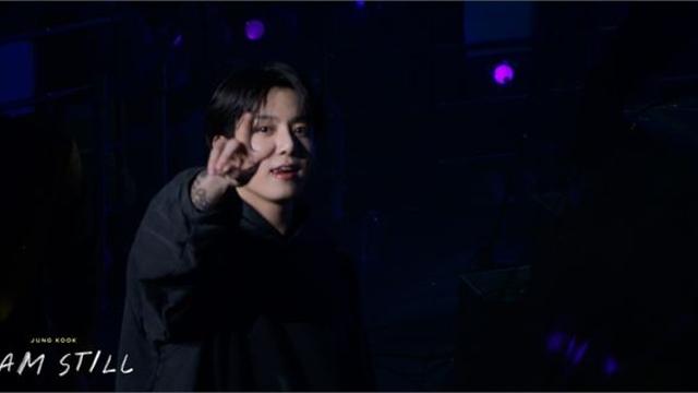 [BTS News] 방탄소년단 정국 틱톡 계정, 팔로워 2000만 명 돌파…개인 해시태그 3000억뷰 이상
