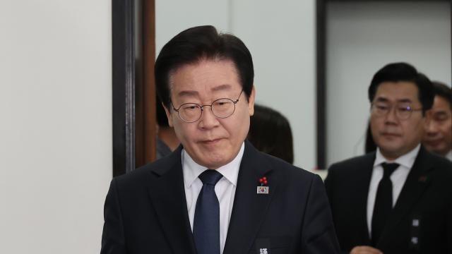 민주 