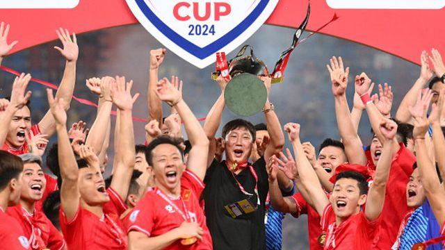 [미쓰비시컵 리뷰] 김상식의 베트남, 우승했다!...결승 2차전서 태국 3-2 격파→합산 스코어 5-3 승리