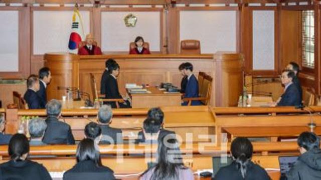 '내란죄 성립 않는다' 與 반박한 민주당…