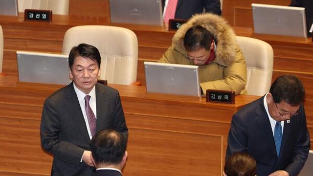 안철수 “尹, 국가원수로서 재판·수사에 당당히 임해달라”