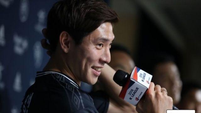 [K리그2 POINT] '마지막까지 낭만'...오직 성남만 바라본 '레전드' 윤영선의 은퇴, 울림을 주다