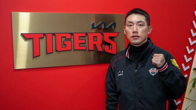 고진감래... KIA 베테랑 내야수,  FA 4수 끝 결실 맺었다