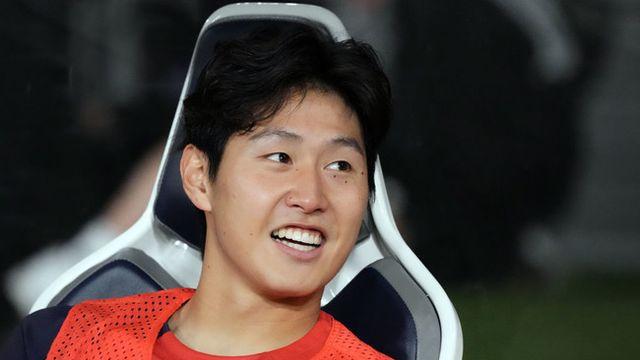 “황금알 낳는 거위” PSG가 이강인을 팔 계획이 없는 이유…“감독 계획+마케팅 측면 높은 평가”