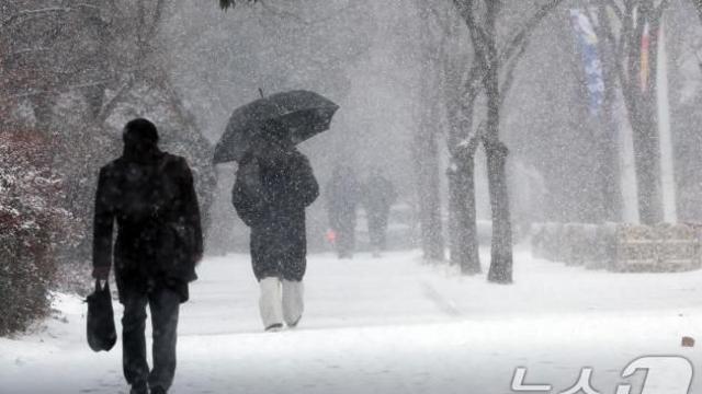 내일(10일),전국 최저 -22도 냉동고 한파 계속…서울 최저 -12도 체감 -19도