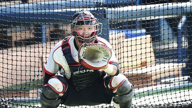 김범석일줄 알았는데, 'LG NO.2 포수' 경쟁 구도 바뀌었다…매력 선보였던 '군필 유망주' 안방에 정착한다