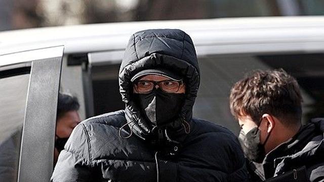 건진법사, 구속심사 출석…