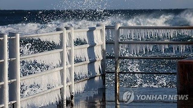 [날씨] 철원 -22도·서울 -12도 '맹추위'…낮 기온도 영하권