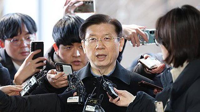 '윤석열 체포 저지 혐의' 박종준 전 경호처장, 경찰 2차 출석