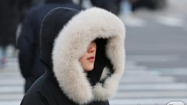[오늘의 날씨] 경기(13일, 월)…'최저기온 -13도' 낮부터 눈·비