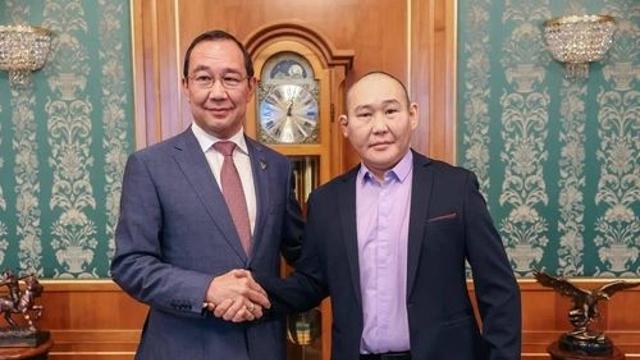 푸틴, 우크라 병사와 백병전 군인에 '영웅' 훈장