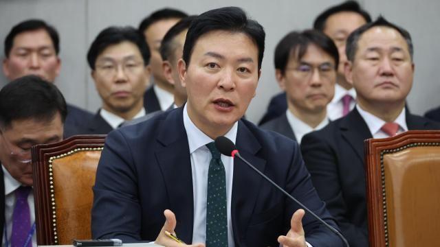 경찰, '3차 소환 불응' 김성훈 경호차장 체포 방침