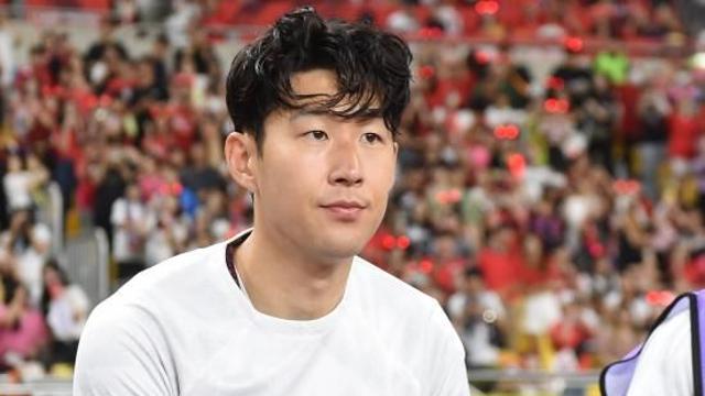 손흥민, '배 찢어지게 아파도' 토트넘 순위 폭락→수술 미루고 뛰었는데…