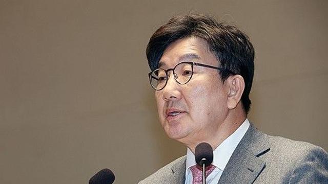 崔대행, 고교무상 연장·AI교과서 자료규정법 거부권 행사할듯