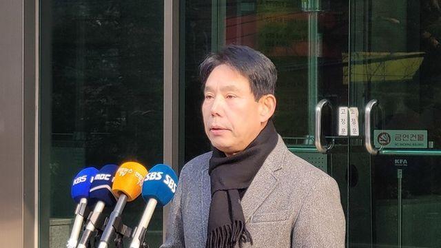 [IN PRESS] “사회적 물의...후보 자격 없다” 신문선, 정몽규 후보 사퇴 요구