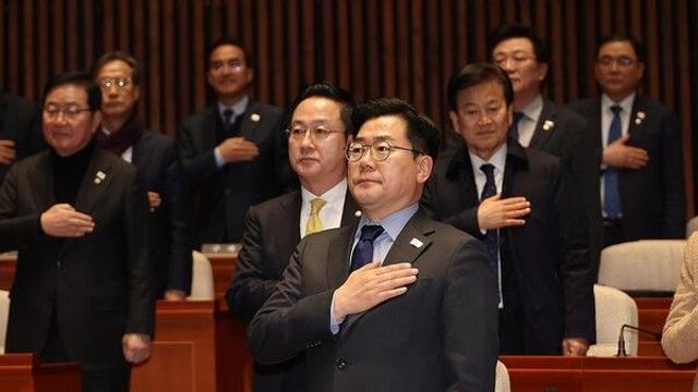 민주당 “與 지연 전술…‘내란 특검법’ 단일안 내놔야”