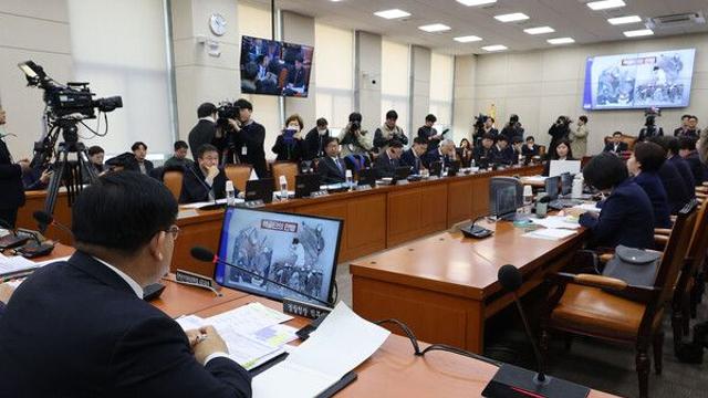 [행안위] '尹체포' 공방… “관저 간 與 의원들 퇴장시켜야”