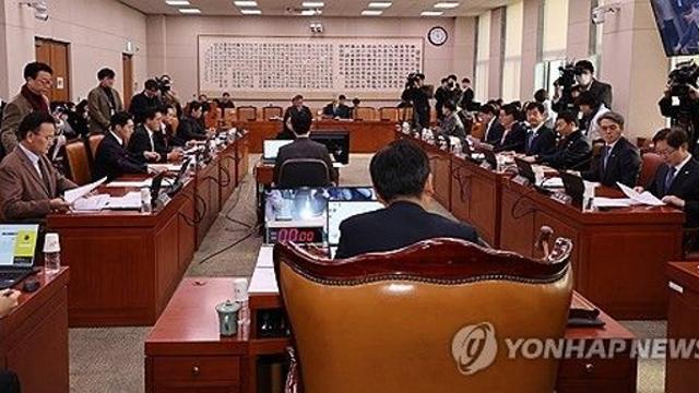 野, '제삼자 추천 내란 특검법' 법사위 전체회의서 의결