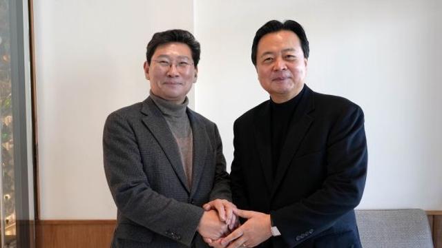 이상일 용인특례시장, 미국 워싱턴D.C ‘한국전 참전 용사 기념비’ 찾아 참배