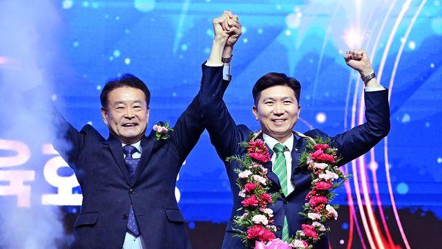 유승민 체육회장 당선인, 바흐 IOC 위원장과 