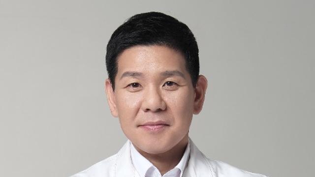 [칼럼] ‘여드름 흉터 형성 4단계’에 따른 치료 골든 타임