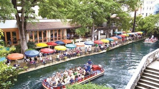 미국 남부 여행 가볼만한 곳, 독특한 문화와 매력적인 풍경이 가득한 지역