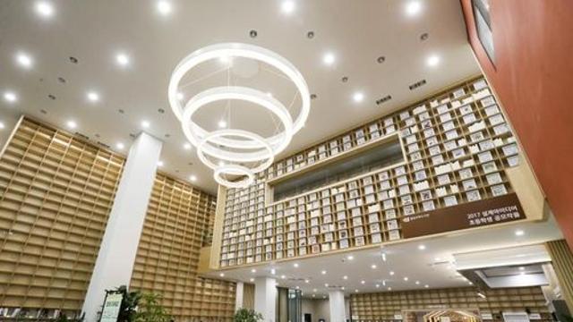 동아시아 최초 문학 창의 도시 부천…도서관마다 개성도 '톡톡'