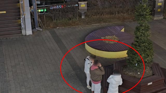 인천 청라 커낼웨이 금연구역서 버젓이 흡연…“금연단속원 늘려야”