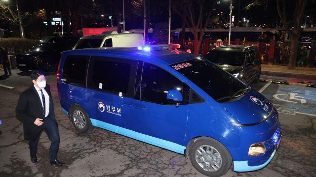 김건희도 尹 대통령 못 만난다…변호인만 접견 가능