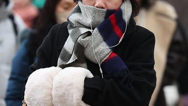 [날씨] 오늘 큰 추위 없는 '대한'…전국 흐리고 곳곳 눈·비